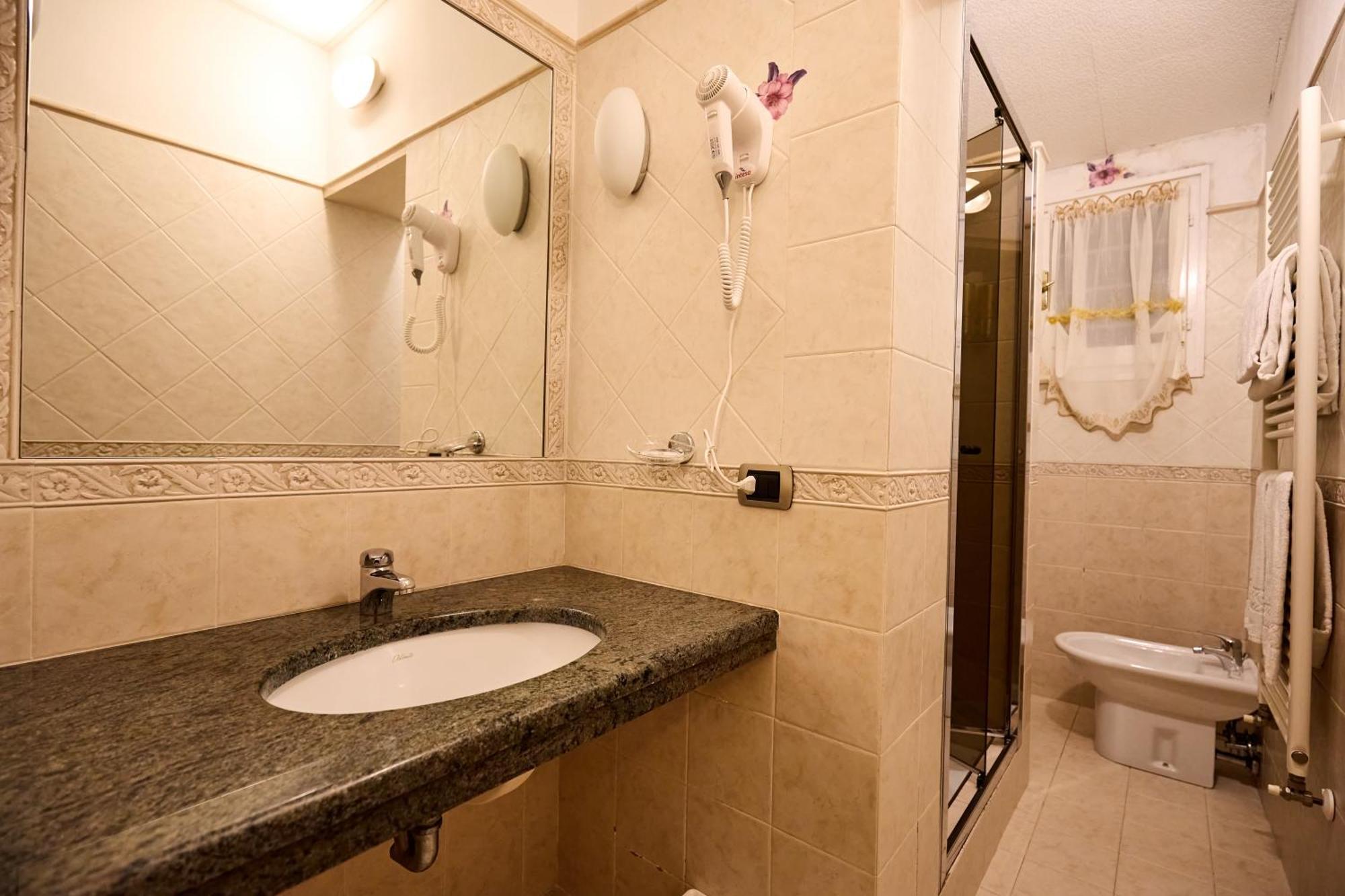 Hotel Paradiso Altedo Екстериор снимка